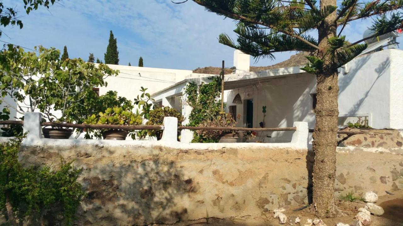 House With One Bedroom In El Pozo De Los Frailes With Wonderful Mountain View Shared Pool Furnished Terrace 3 Km From The Beach El Pozo de los Frailes Eksteriør billede